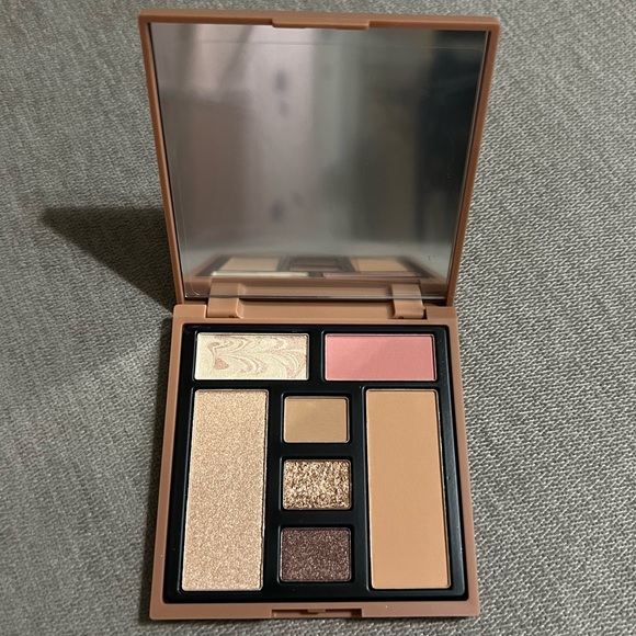 BRAND NEW Ciaté London Brazilian Glow Eye & Face Palette - Picture 8 of 8